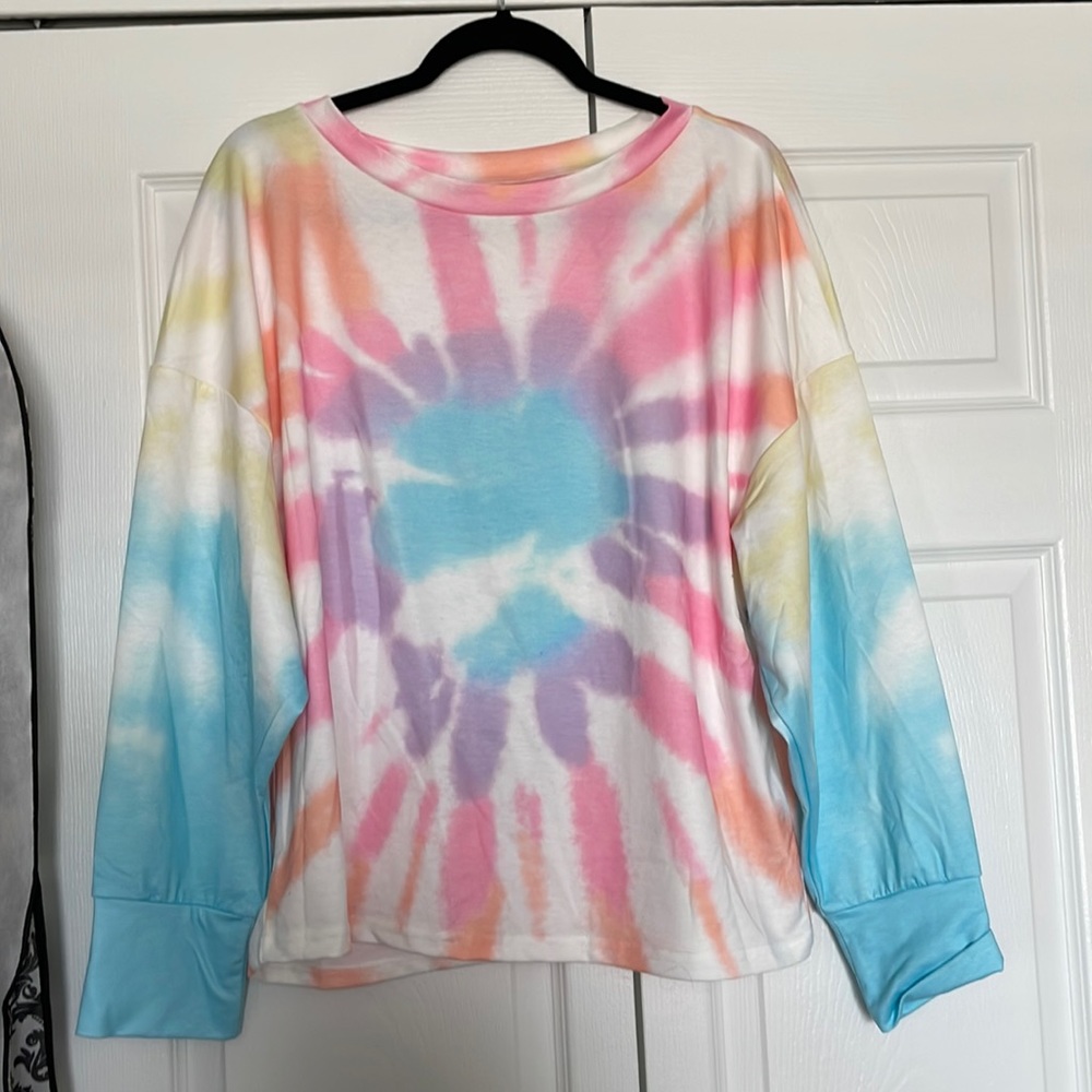 Slouchy fit tie-dye shirt